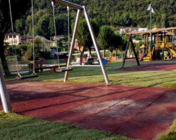 Costruzione prato a rotolo dopo by Green System Besano (Varese)