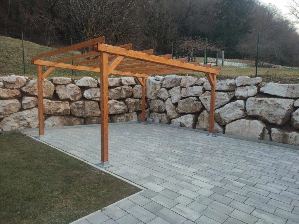 Costruzione pergolato in legno by GreenSystem49